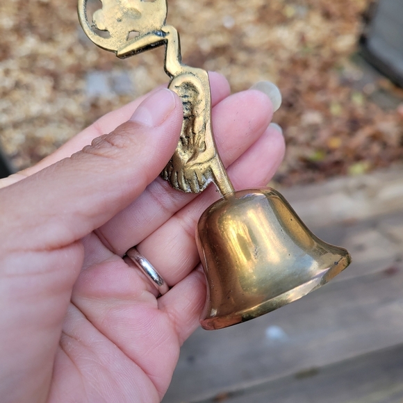 Beautiful Chinese Brass Crane Heron Bird Bell About 4" Tall Collectible - Picture 6 of 9
